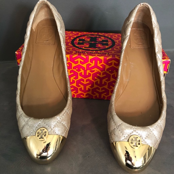 Tory Burch Shoes - Tory Burch quilted flats size 9